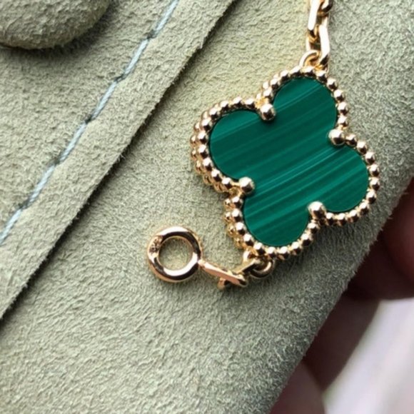 Clover Bracelet, 5-Motif Quatrefoil Alhambra, Green Malachite & Gold, New - Picture 3 of 7